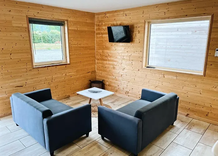 Des Illes Madagasgar Ii *